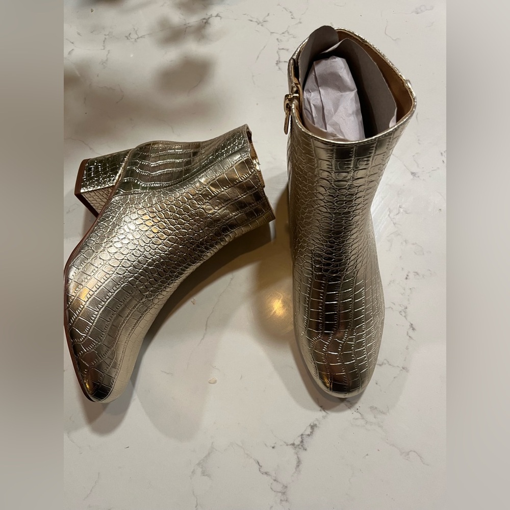 New Gold Comfortview Sidney Boot 9M